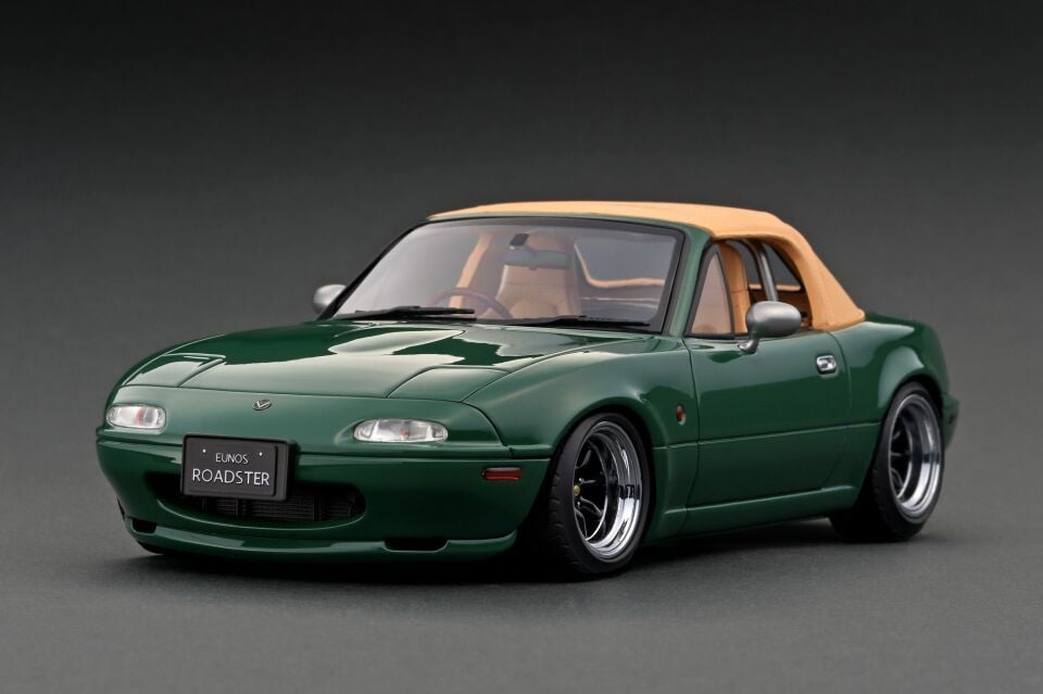 İGNİTİON MODEL 1:18 (IG3196)  Eunos Roadster (NA) Yeşil