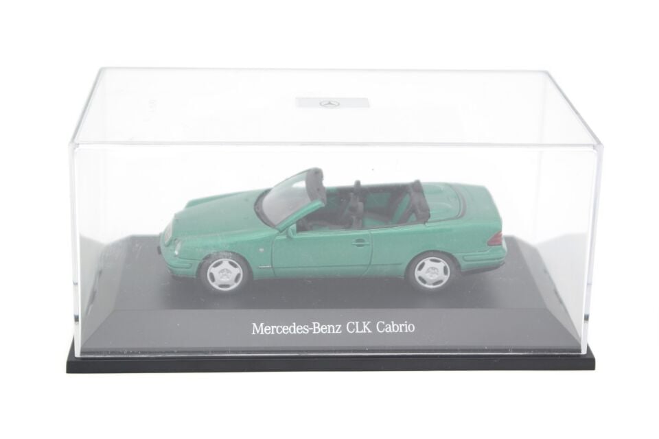 MINICHAMPS MERCEDES-BENZ CLK CABRIO 1:43