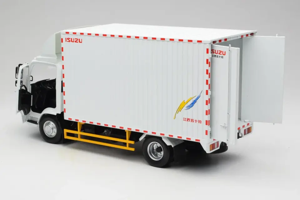 PAUDI ISUZU KAPALI KASA KAMYON 1:18