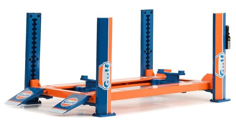 GREENLIGHT FOUR-POST LIFT GULF 1:18