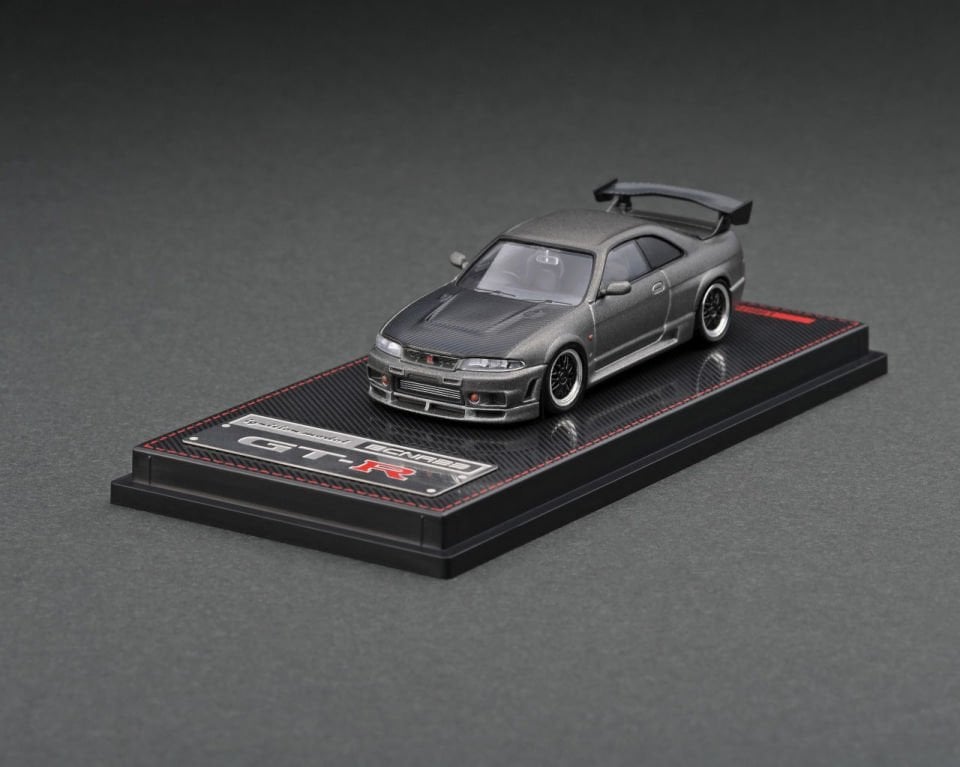 IGNITION MODEL NISMO R33 GT-R (2507) 1:64