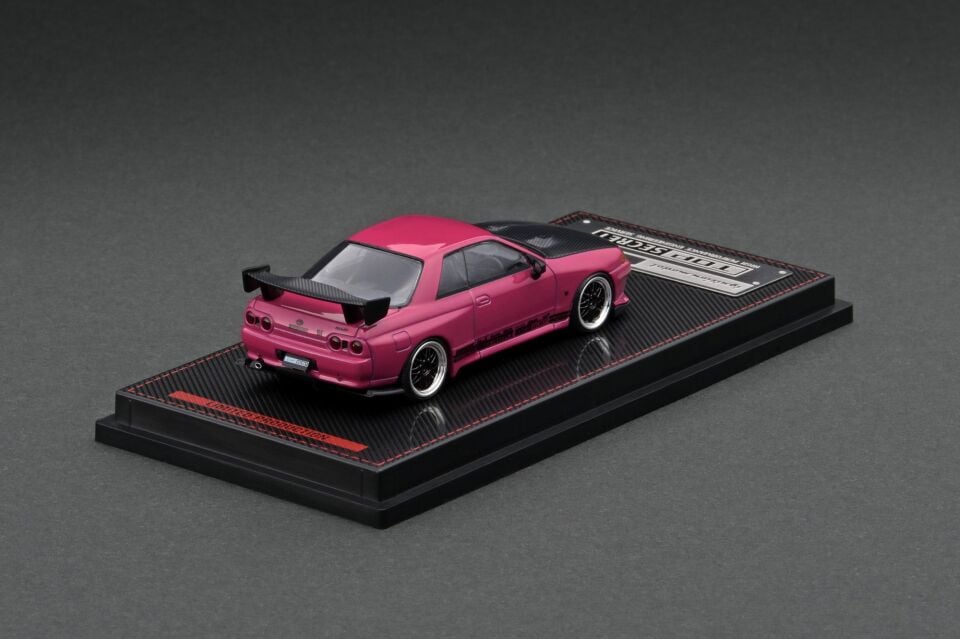 IGNITION MODEL TOP SECRET GT-R VR32 (2393) 1:64
