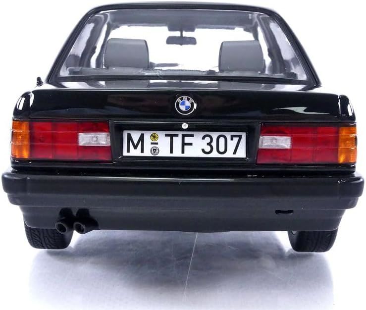 NOREV BMW 325İ 1988 1:18 (183203)