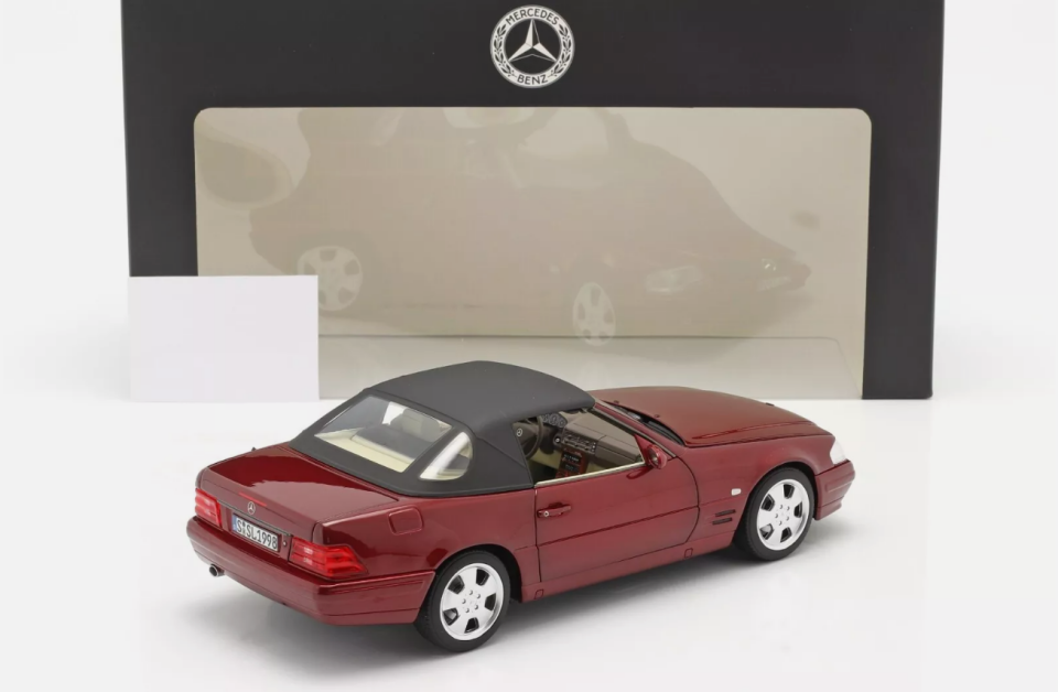 NOREV MERCEDES-BENZ SL 500 1:18