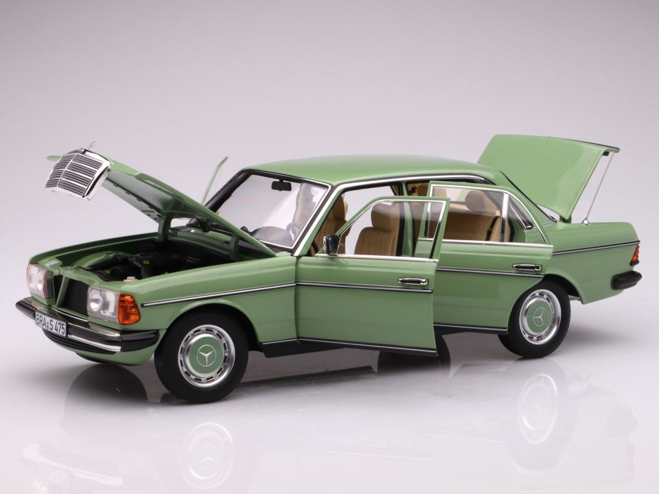 NOREV MERCEDES BENZ 200 W123 LIMOUSINE 1982 1:18 (183796)