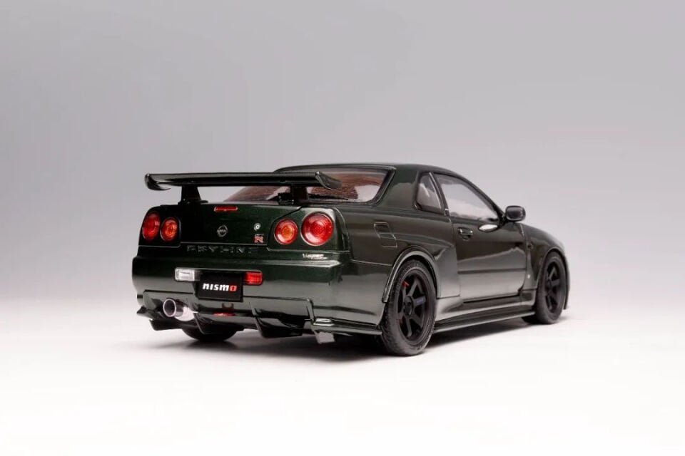 MOTORHELIX NISSAN SKYLINE GT-R R34 NİSMO Z-TUNE DARK GREEN 1:18 (M83408)