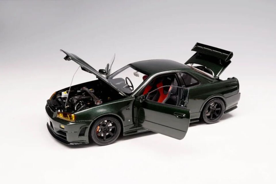 MOTORHELIX NISSAN SKYLINE GT-R R34 NİSMO Z-TUNE DARK GREEN 1:18 (M83408)