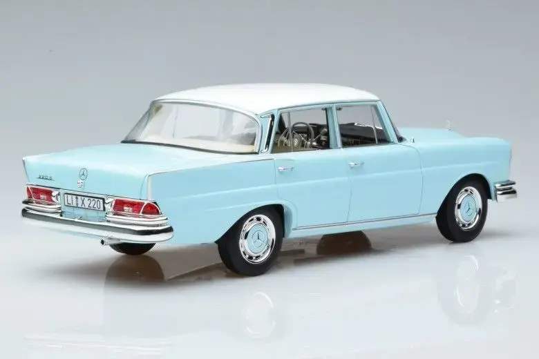 NOREV MERCEDES BENZ 220S W111 1965 1:18 (183920)