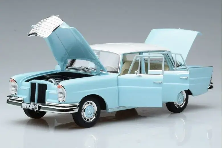 NOREV MERCEDES BENZ 220S W111 1965 1:18 (183920)