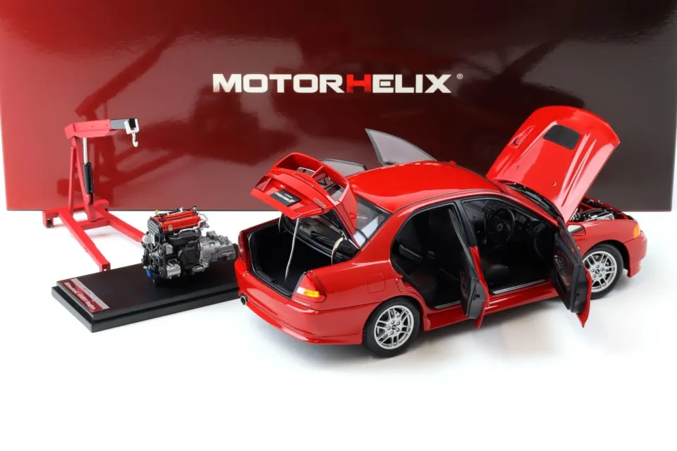 1:18 1999 Mitsubishi Lancer Evolution IV WITH ENGINE AND ACCESSORIES