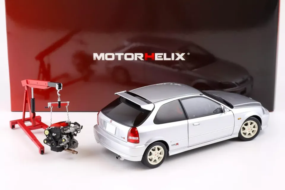 MOTORHELIX HONDA CIVIC TYPE R (EK9) 1999 1:18 (M85004)