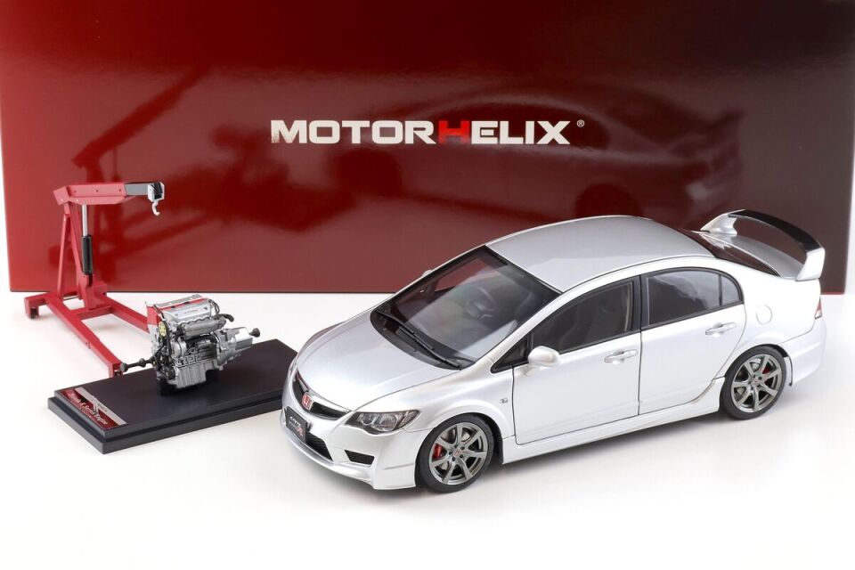 MOTORHELİX 1:18 HONDA CIVIC TYPE R (FD 2) 2007 SİLVER M85405