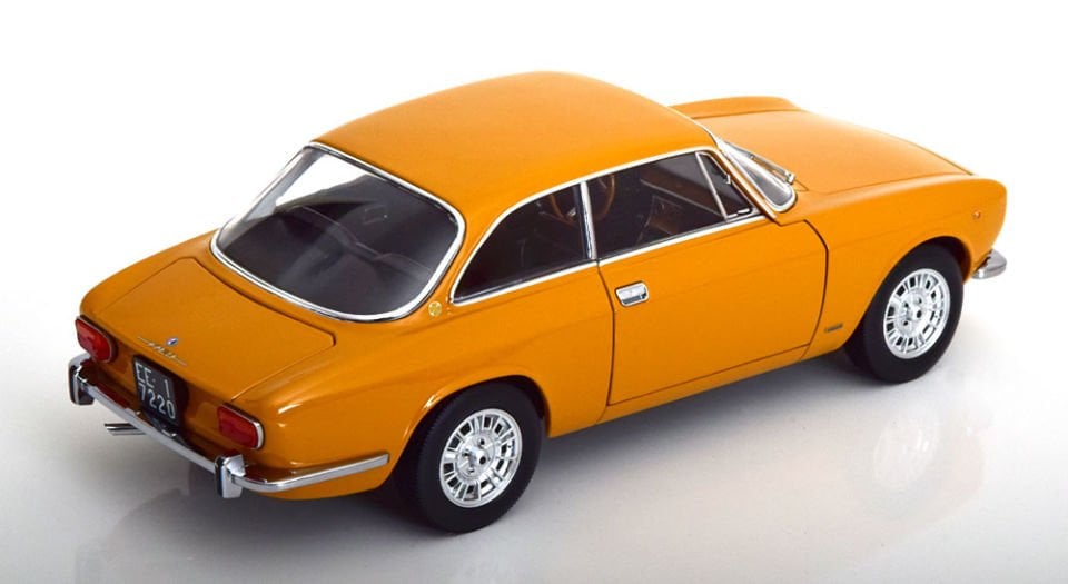 NOREV ALFA ROMEO 1750 GTV 1970 OKERGEEL 1:18 (187910)