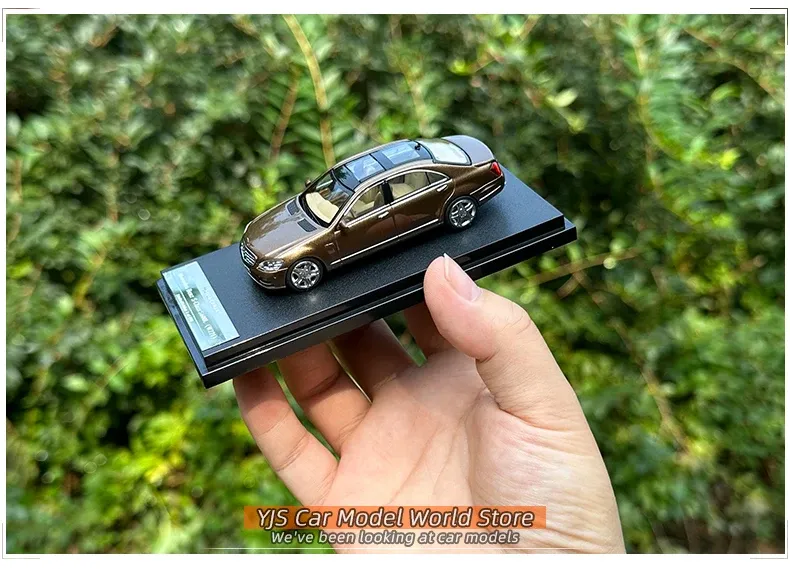 MOTORHELIX 1:64 BENZ S-CLASS S600L (W221) BROWN
