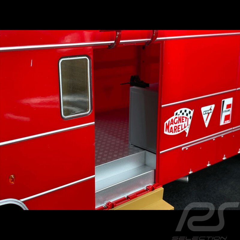 Fiat OM 150 Rolfo Ferrari race transporter 1967 red 1/18 CMR CMR176