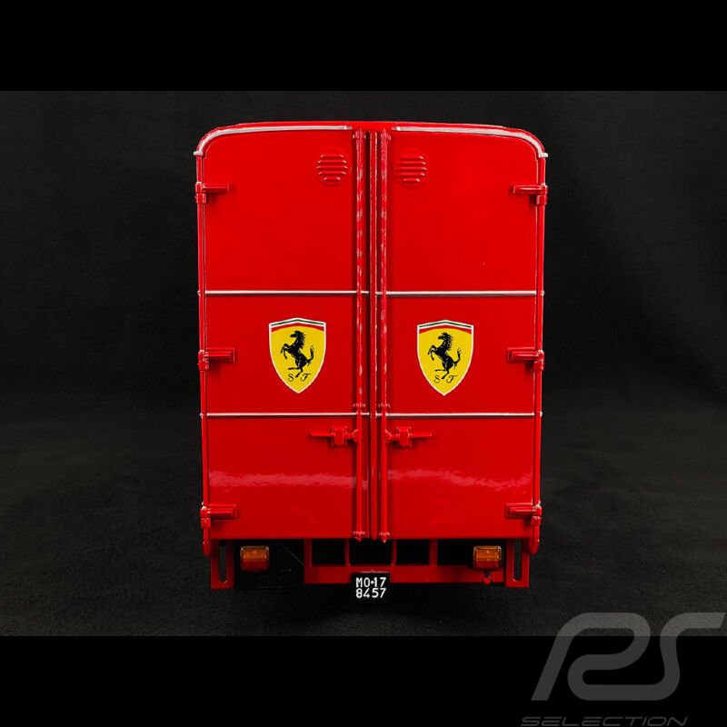 Fiat OM 150 Rolfo Ferrari race transporter 1967 red 1/18 CMR CMR176