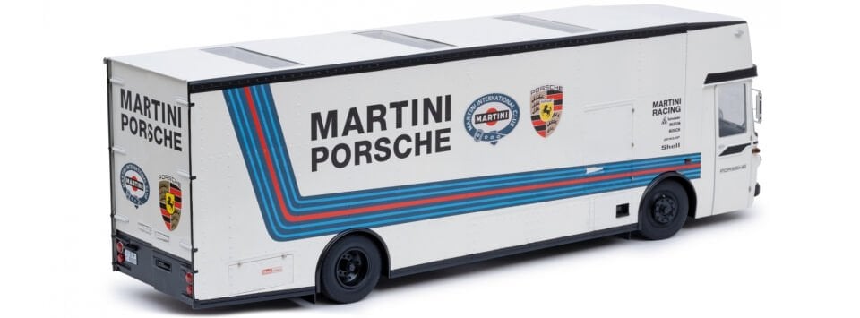 1:18 Mercedes Benz Renntransporter '' Martini Porsche Racing ''