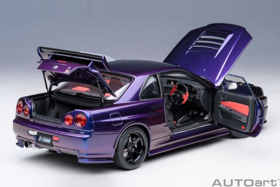 AUTOART NISSAN SKYLINE GT-R (R34) Z-TUNE 1:18 (77464)