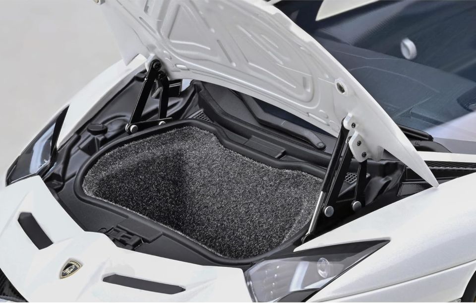 AUTOART LAMBORGHINI AVENTADOR SVJ (79217) 1:18