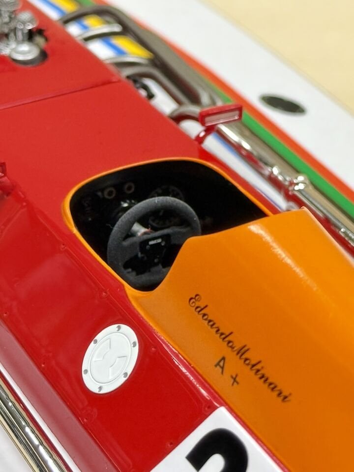 BBR 1:18 Molinari 4 Spot Motorboat Limited