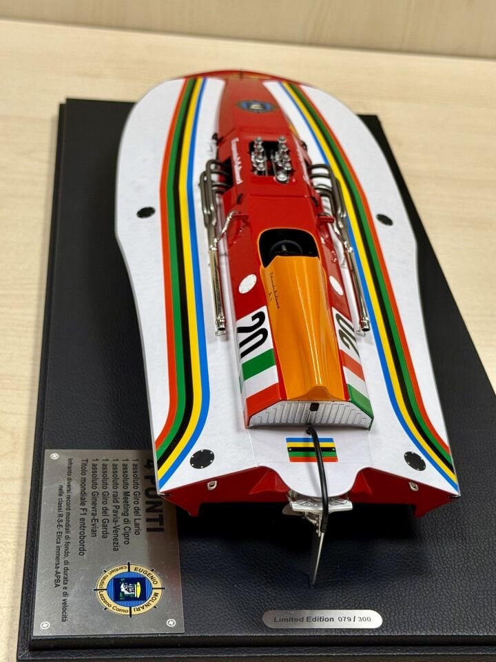 BBR 1:18 Molinari 4 Spot Motorboat Limited