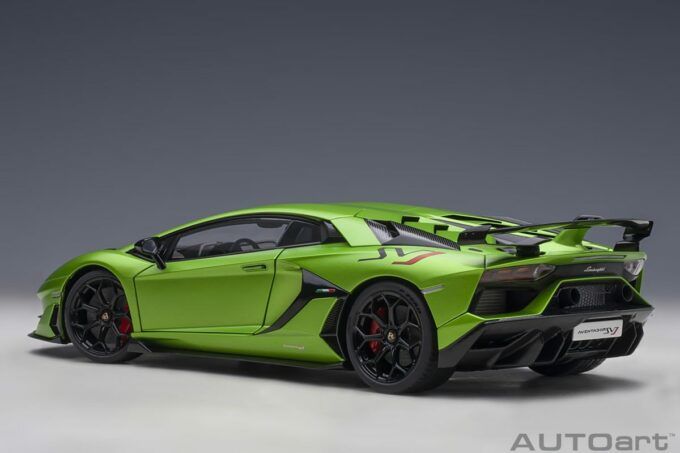 AUTOART LAMBORGHINI AVENTADOR SVJ (79178) 1:18