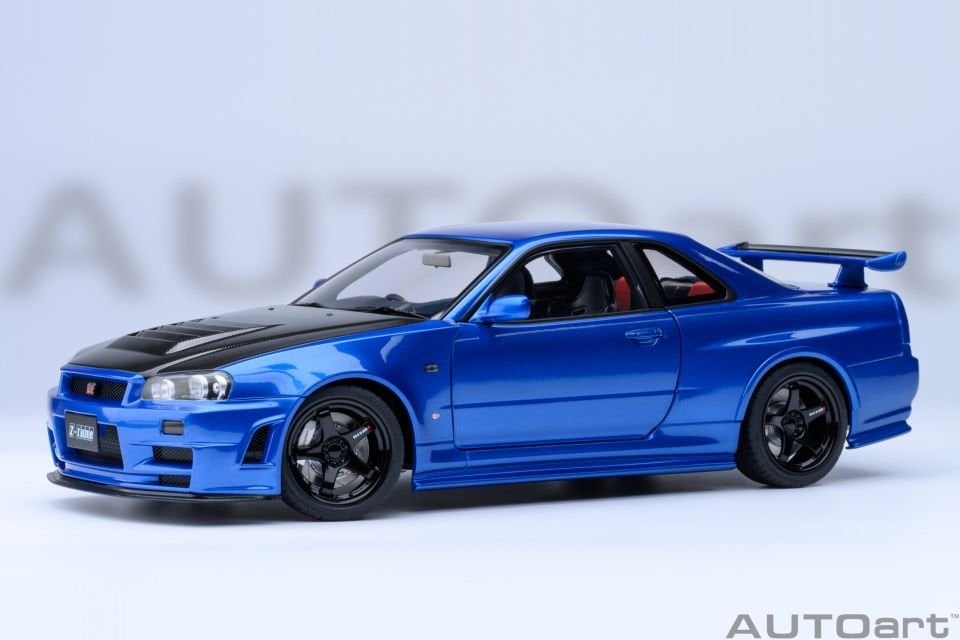 AUTOART NISSAN SKYLINE GT-R (R34) Z-TUNE 1:18 (77460)