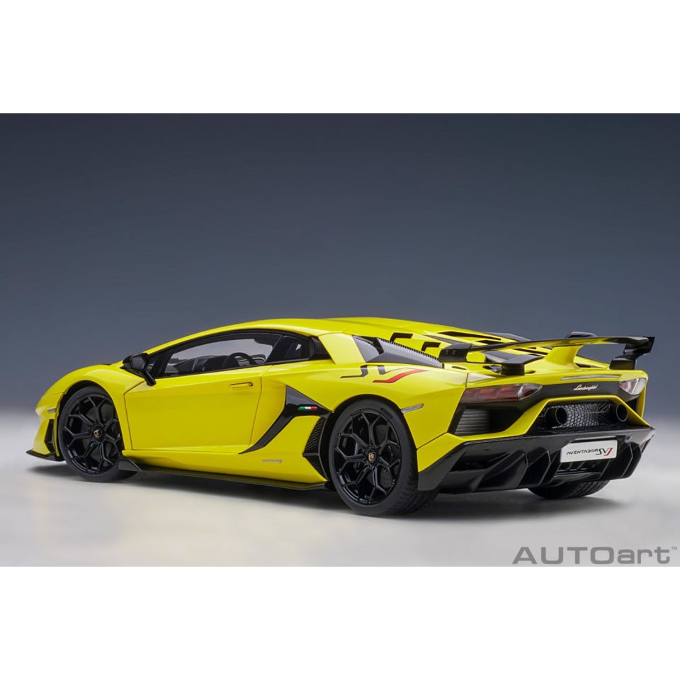 AUTOART LAMBORGHINI AVENTADOR SVJ (79175) 1:18
