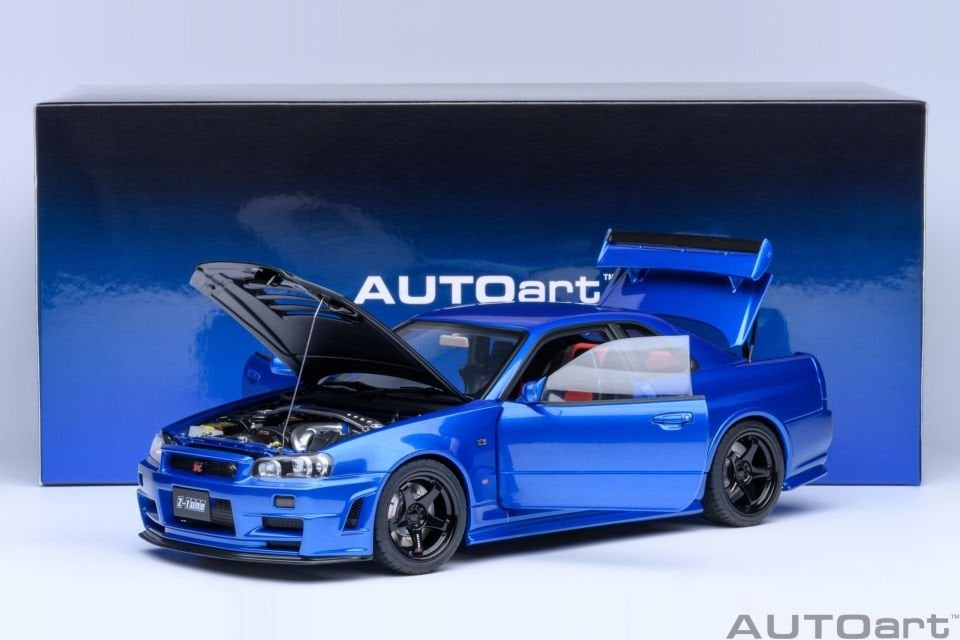 AUTOART NISSAN SKYLINE GT-R (R34) Z-TUNE 1:18 (77460)