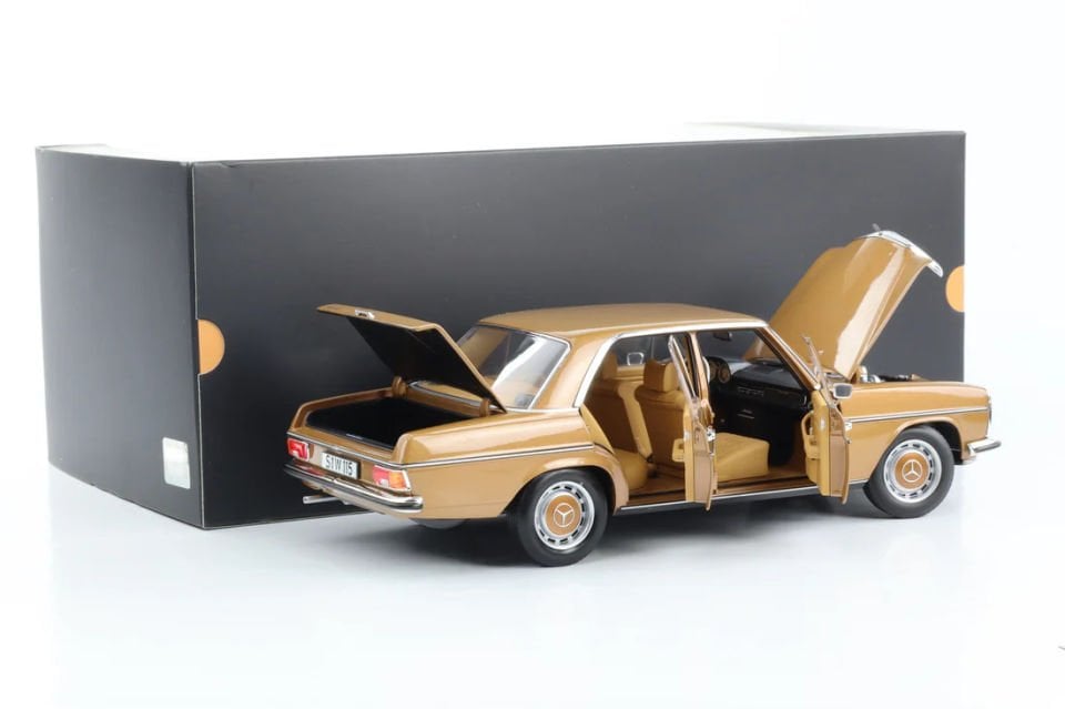 NOREV MERCEDES BENZ 200/8 W115 1968 1:18 (B66040665)