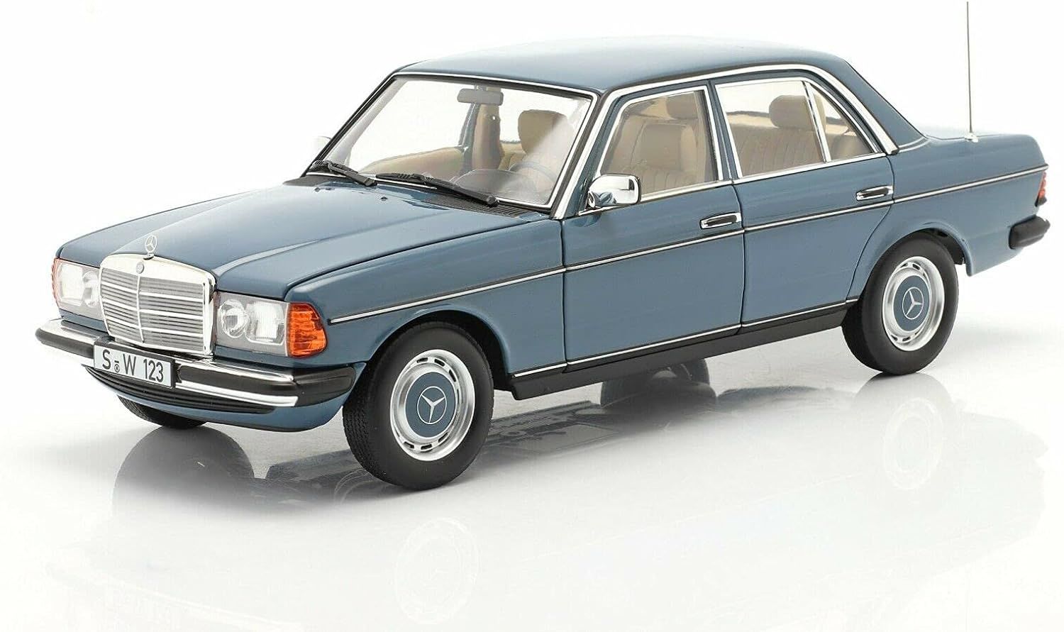 NOREV MERCEDES BENZ 200 E CLASS W123 1980 1985 1:18 (B66040675)