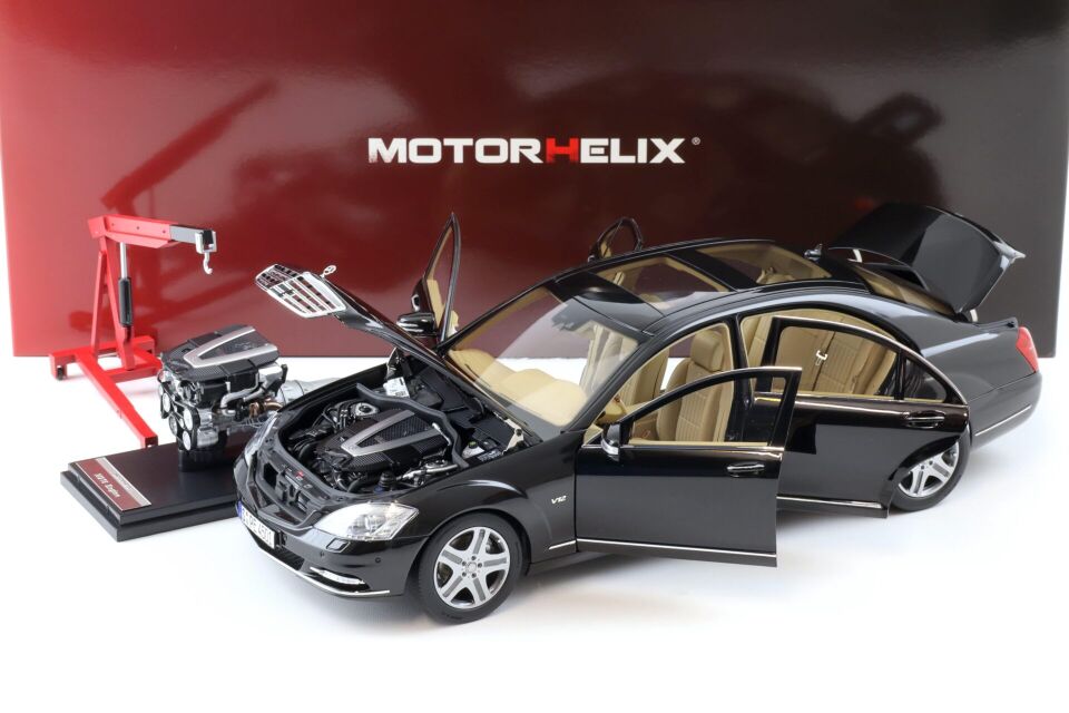 1:18 Motorhelix 2005 Mercedes Benz S600L W221 with Extra Engine