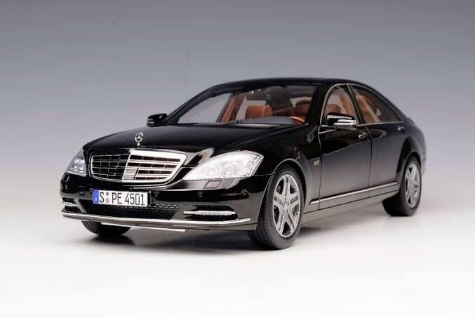 MOTORHELIX MERCEDES-BENZ S-CLASS S600L AMG W221 – BLACK POSTED IN
