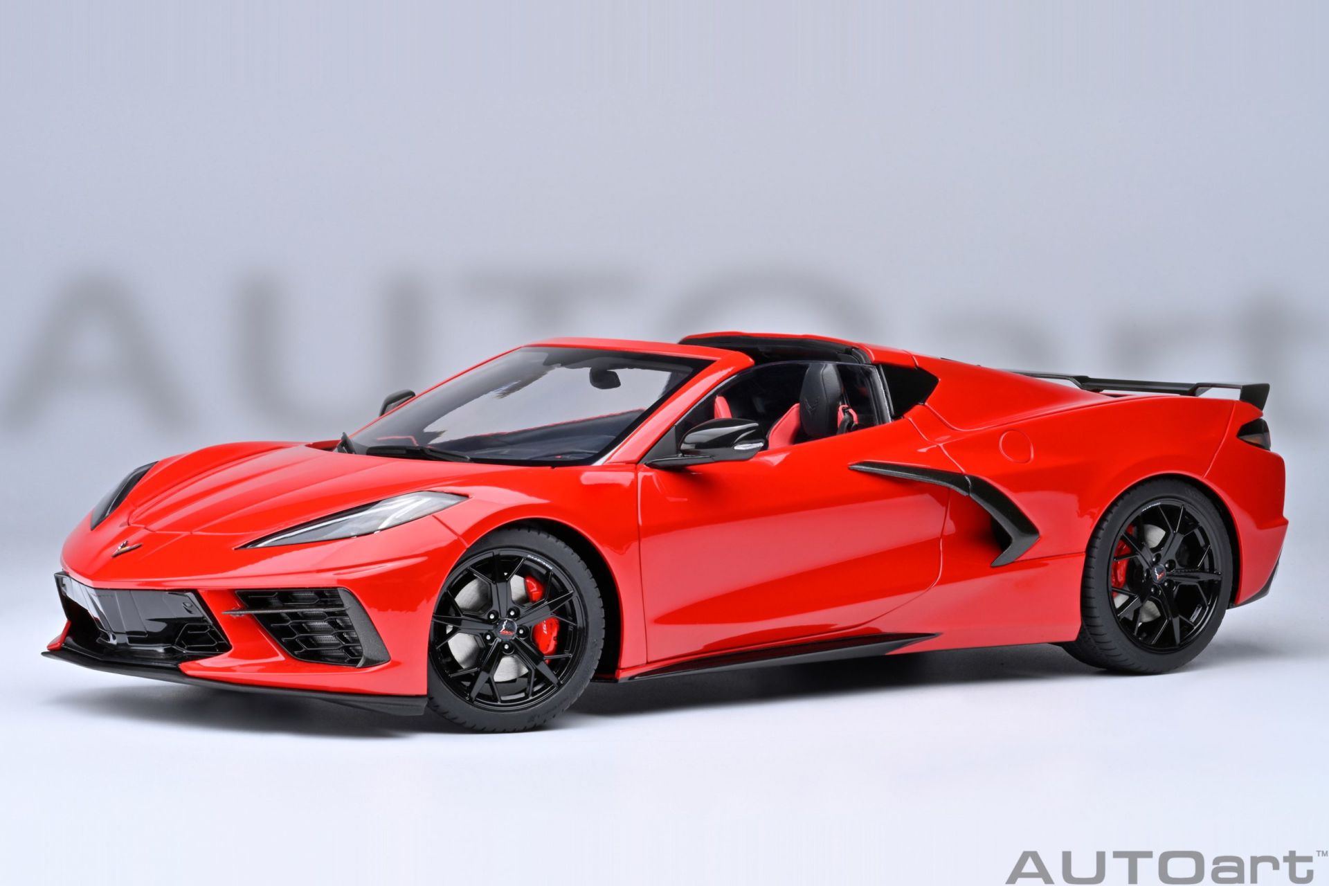 AUTOART CHEVROLET CORVETTE C8 STINGRAY Z51 1:18