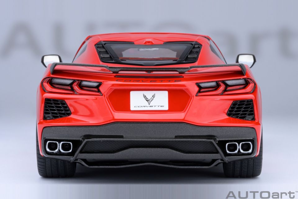 AUTOART CHEVROLET CORVETTE C8 STINGRAY Z51 1:18