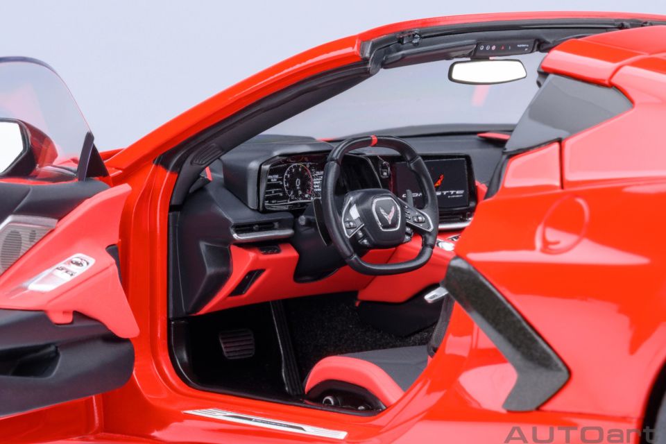 AUTOART CHEVROLET CORVETTE C8 STINGRAY Z51 1:18