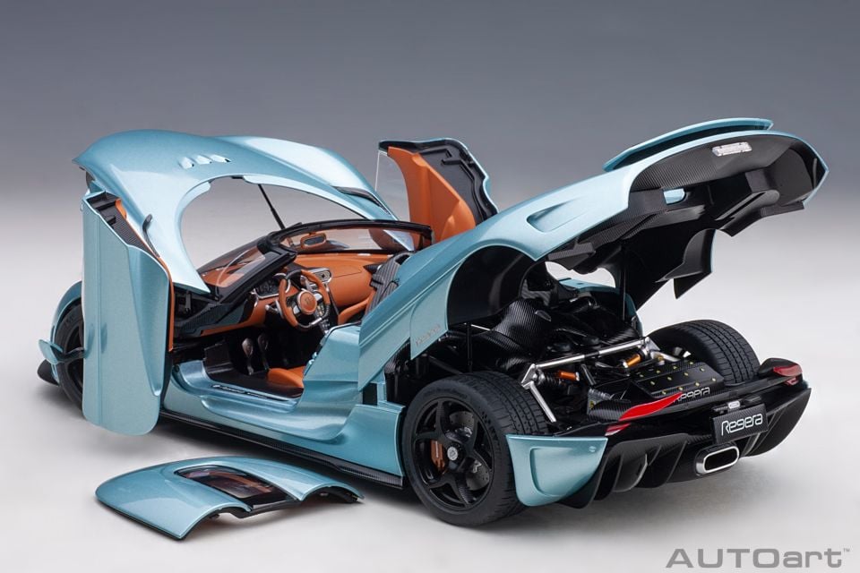 AUTOART KOENIGSEGG AGERA RS (79028) 1:18