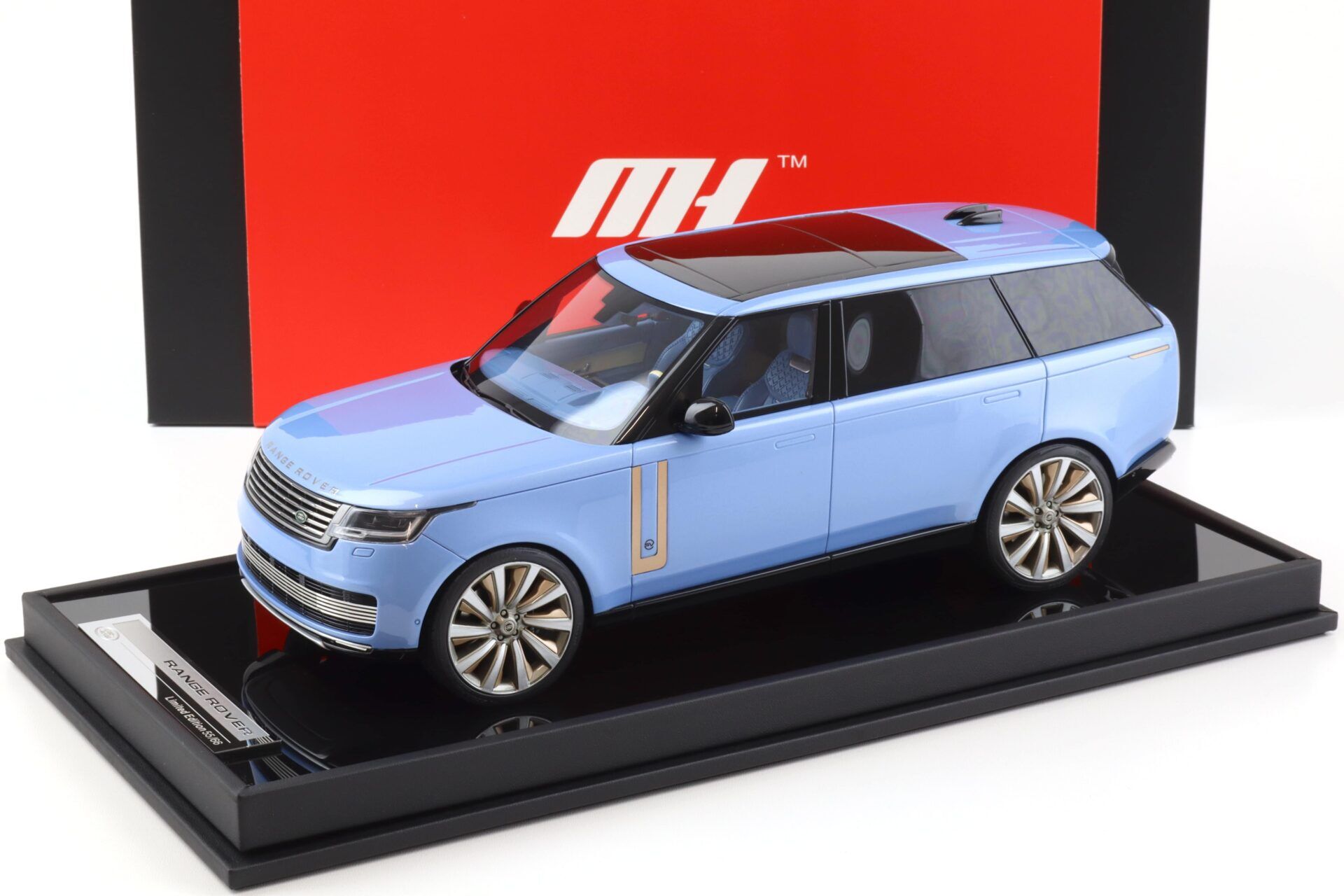 MOTORHELIX/LCD RANGE ROVER AUTOBIOGRAPHY 2023 1:18 LIMITED 66