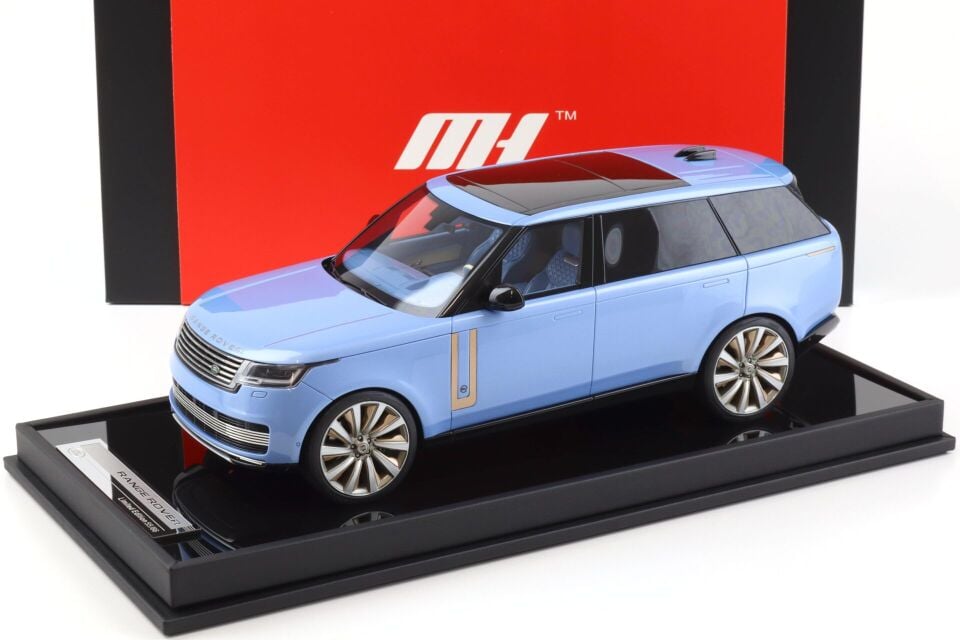 MOTORHELIX/LCD RANGE ROVER AUTOBIOGRAPHY 2023 1:18 LIMITED 66