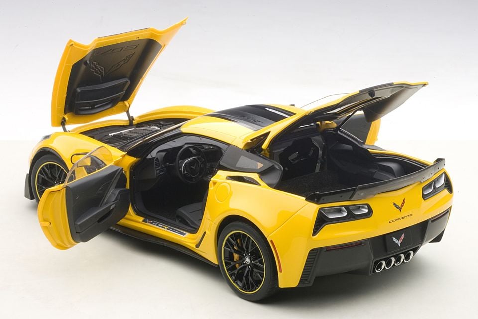 AUTOART CHEVROLET CORVETTE C7 ZR1 (71260) 1:18