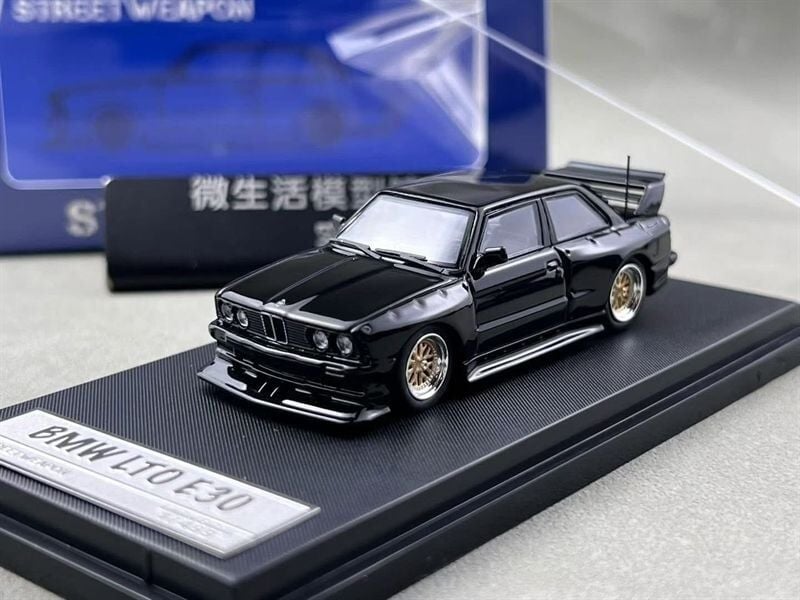 STREET WEAPON BMW LTO E30 BLACK 1:64