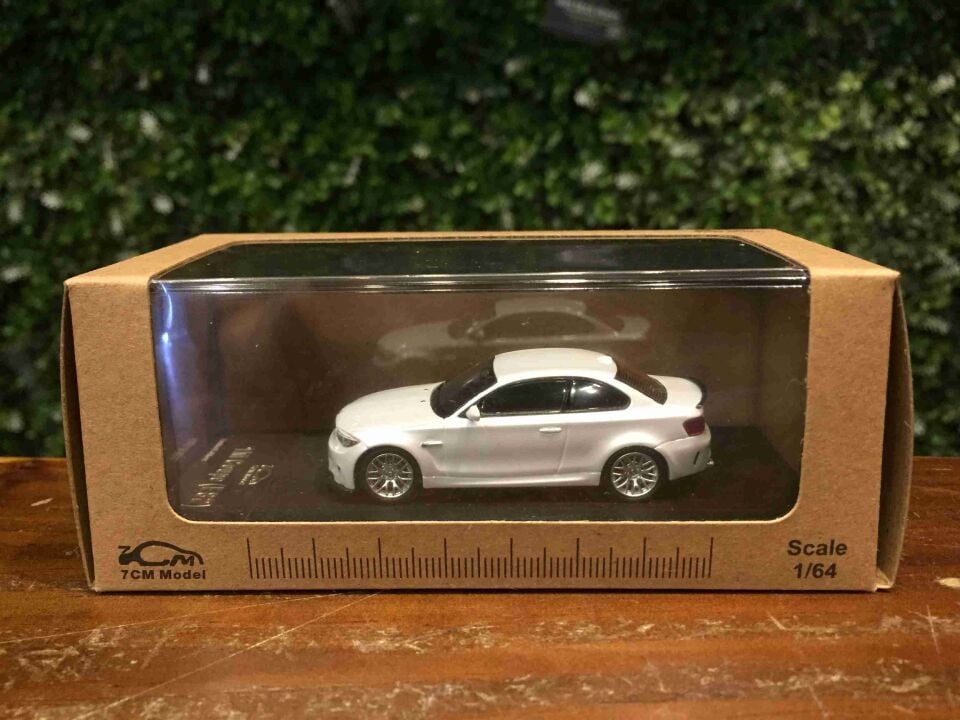7CM MODEL BMW 1M COUPE E82 1:64