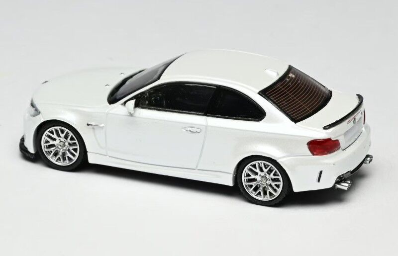7CM MODEL BMW 1M COUPE E82 1:64