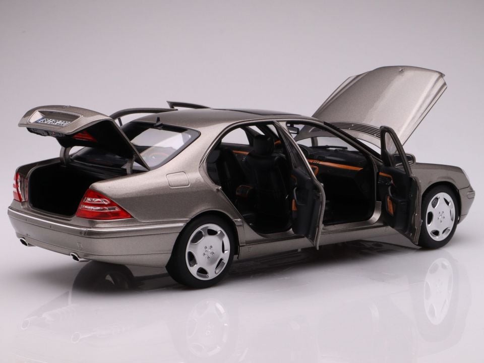 NOREV MERCEDES BENZ S600 (V220) 2005 1:18 (B66040660)