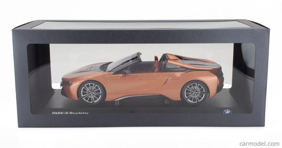 Minichamps- BMW - i8 HYBRID ROADSTER (i15) 2018