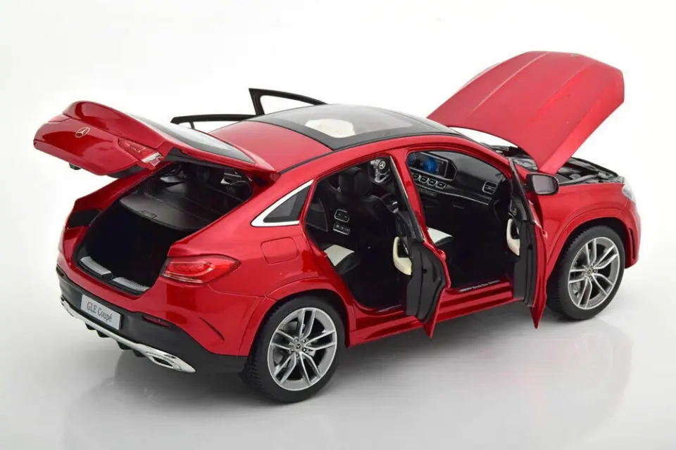 ISCALE MERCEDES-BENZ GLE COUPE AMG C167 2020 1:18 (B66960822)