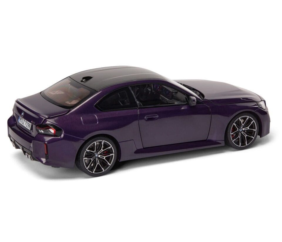MINICHAMPS BMW M2 COUPE (G87) TWILIGHT VIOLET 2024 1:18 DEALER VERSION