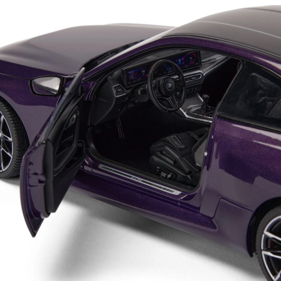 MINICHAMPS BMW M2 COUPE (G87) TWILIGHT VIOLET 2024 1:18 DEALER VERSION