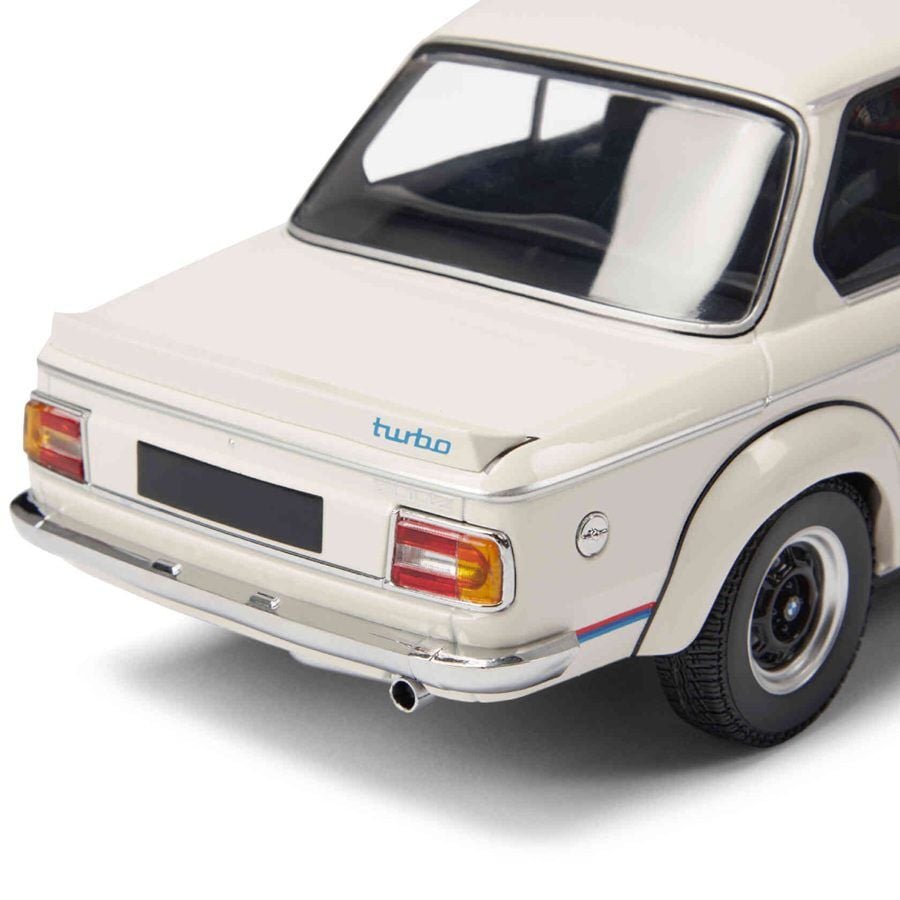 Minichamps 1973 BMW 2002 Turbo (E20) (White) 1:18