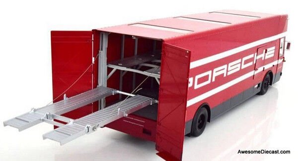 CMR Mercedes Benz O317 Transporter Truck 1 1:18